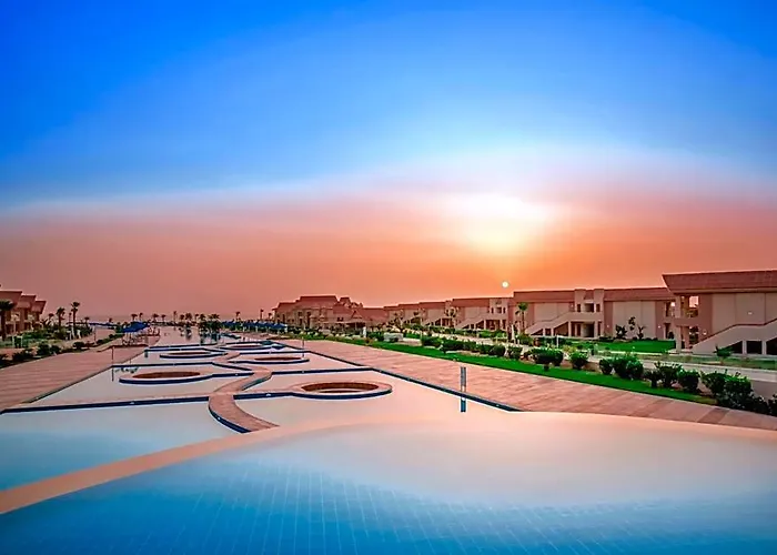 Pickalbatros Sea World - Marsa Alam- "aqua Park" 5* El Qoseir