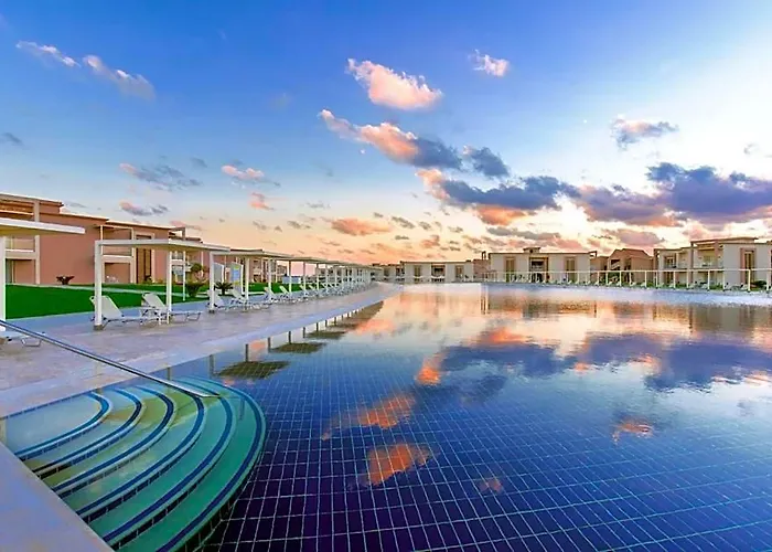 Otel Pickalbatros Sea World - Marsa Alam- "aqua Park"